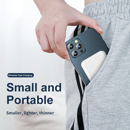 Mini batterie externe magnétique sans fil 5000 mAh